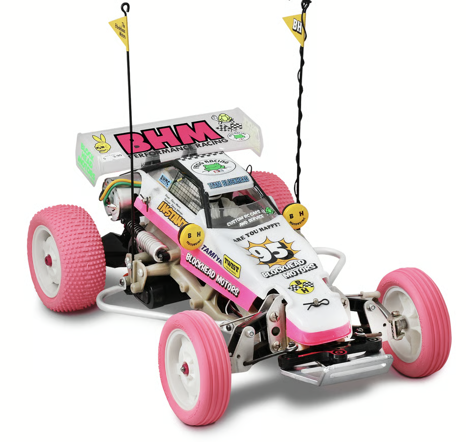 BHM494 SWEEP x BLOCKHEAD MOTORS 2.2インチ ピンクタイヤ(リヤ